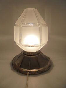 lampe a poser table art deco