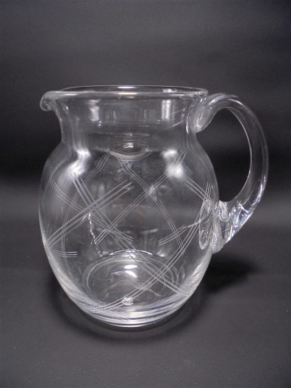 pichet pot a eau ancien verre cisele