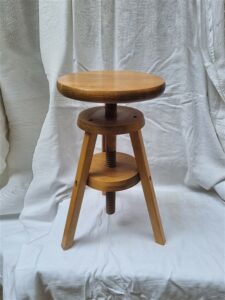 Tabouret a vis