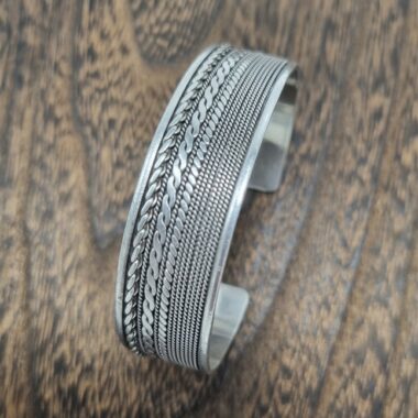 Bracelet torque en argent